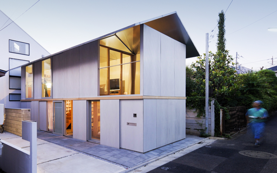 Radical Houses - 1stDibs Introspective