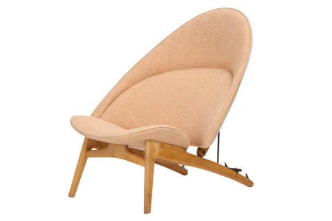 Important prototype Tub Chair, by Hans J. Wegner, 1950s, made of steam-bent plywood, solid white oak and upholstery, offered by Wyeth