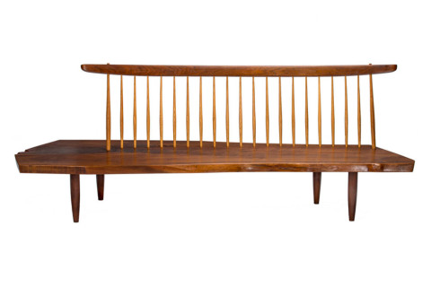 Conoid bench in walnut, by George Nakashima, circa 1977, offered by Adam Edelsberg