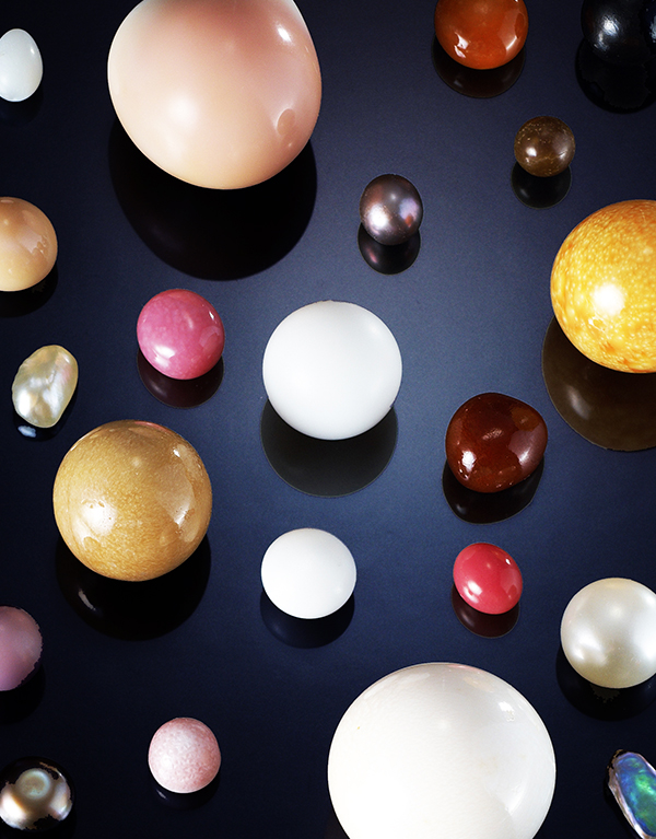 The Enduring Allure of Pearls at the V&A