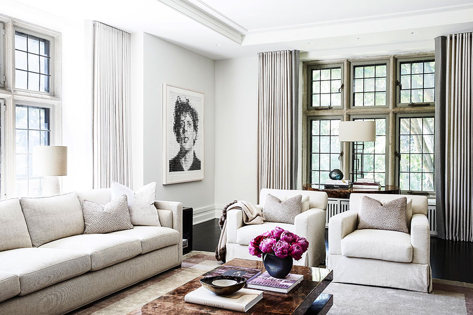 Toronto living room by Julie Charbonneau Design