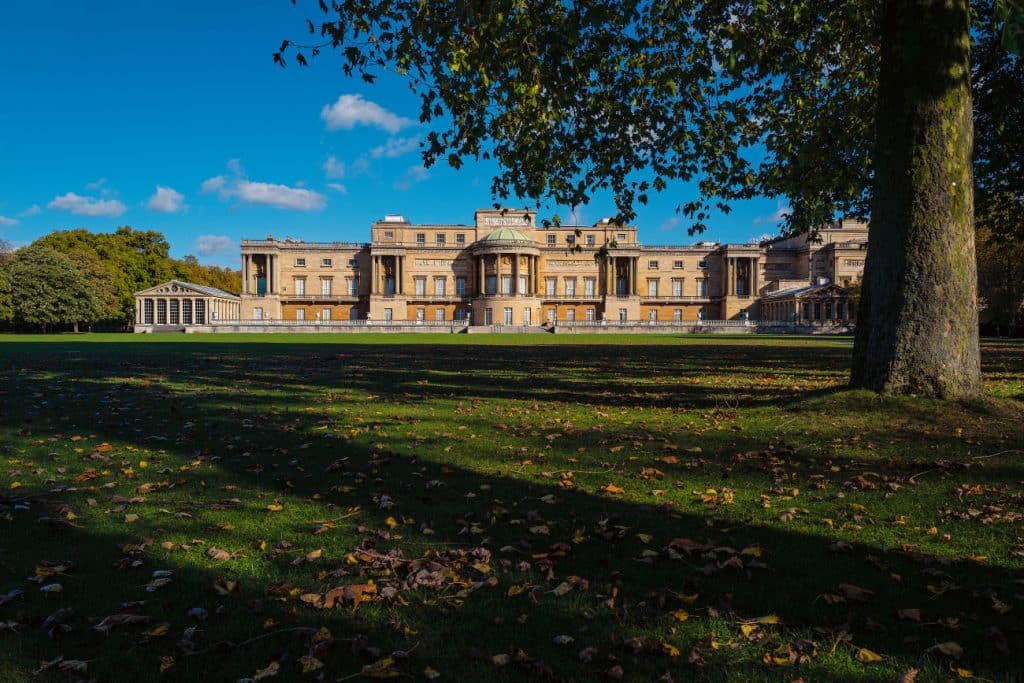 Ashley Hicks book Buckingham Palace: The Interiors Rizzoli exterior London England