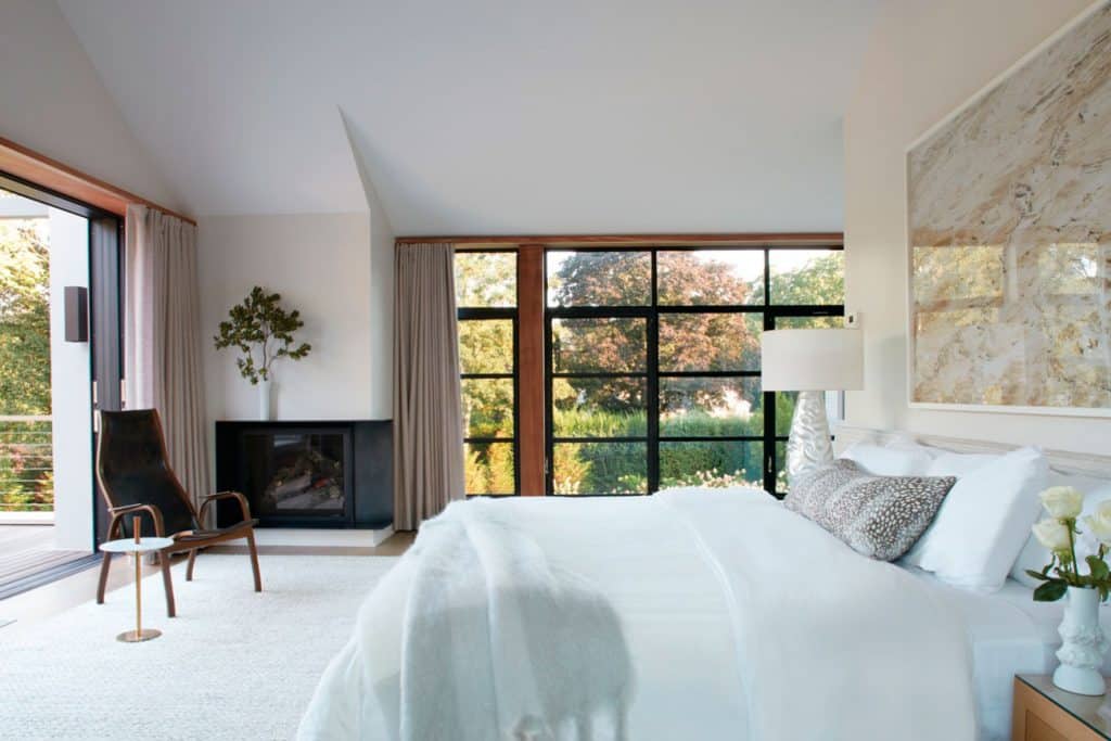 FormArch New York architecture and design firm Amagansett House Long Island Hamptons bedroom