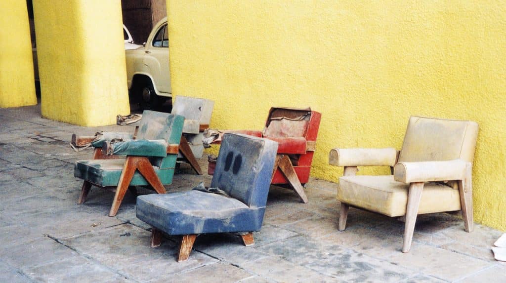 Chairs in Chandigarh