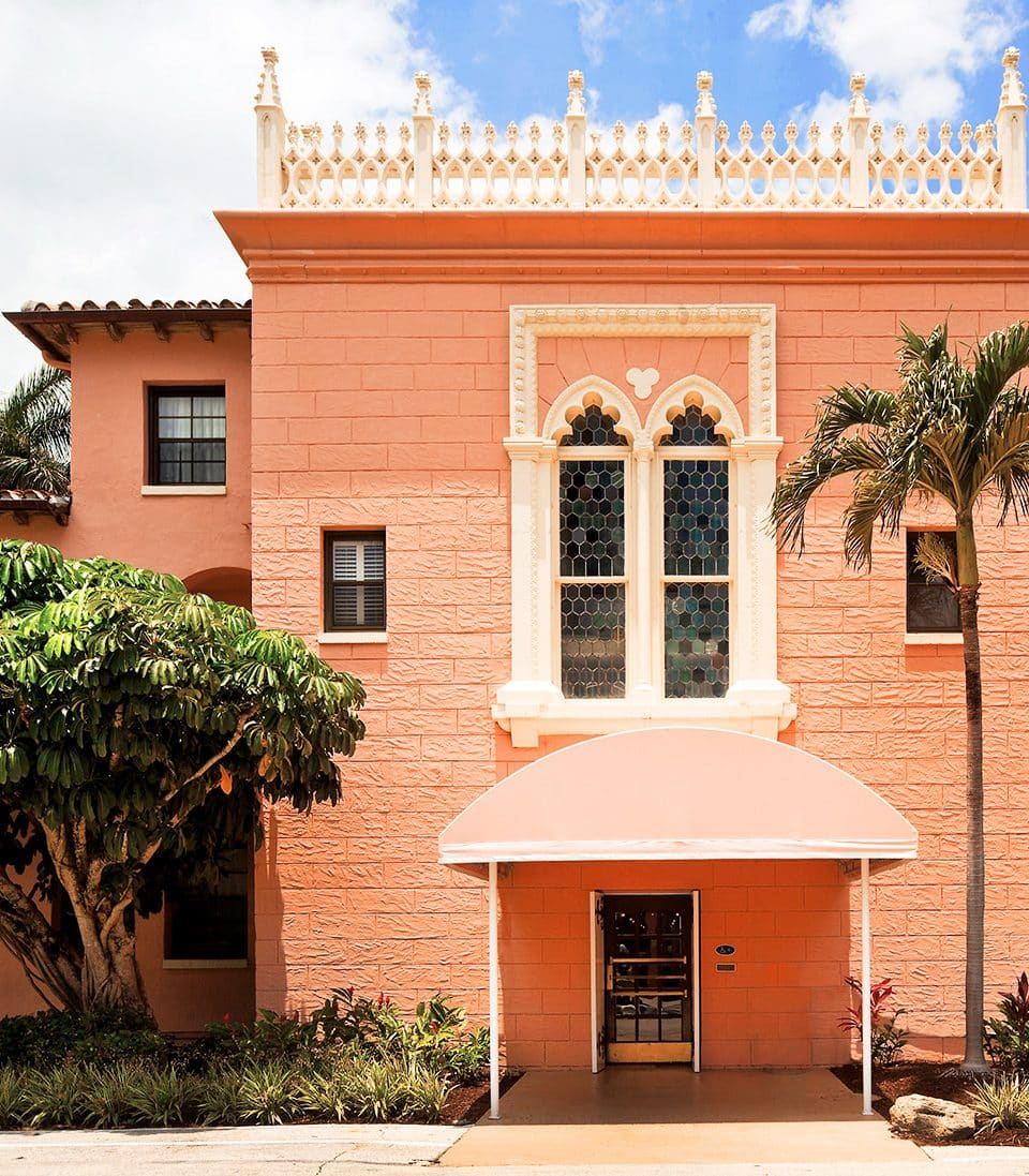How Addison Mizner Invented the Palm Beach Style of Architecture