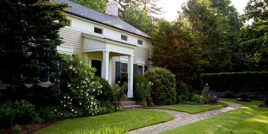 Writer Ted Loos Opens The Doors To His 1834 House In The Hudson Valley 1stdibs Introspective