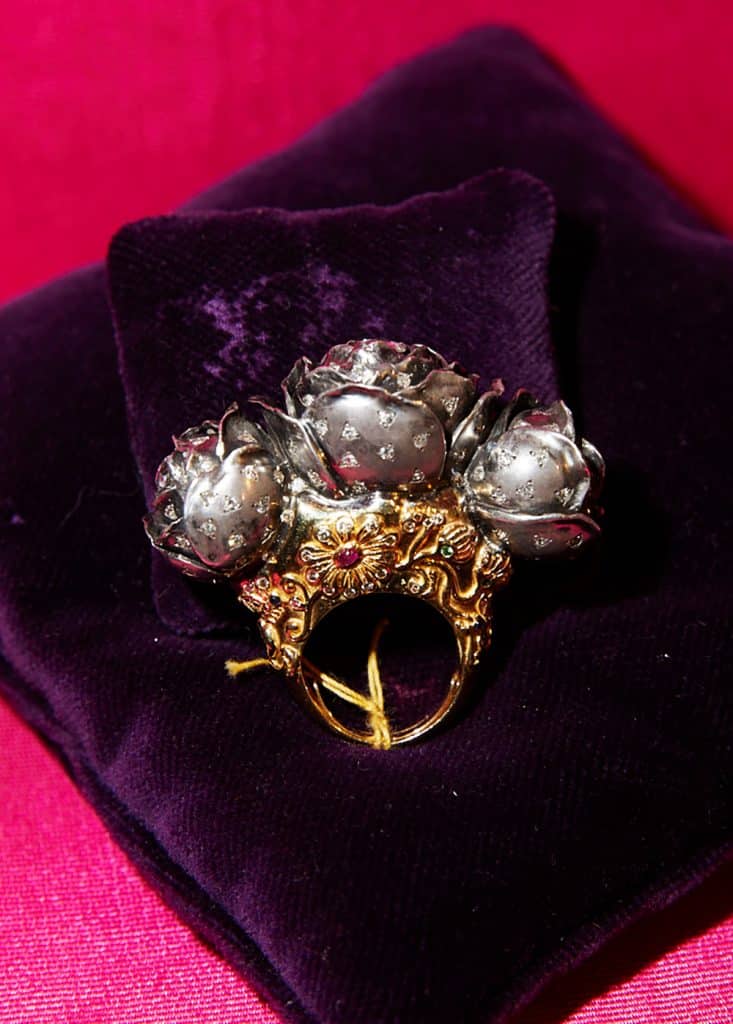 Sylvie Corbelin ring