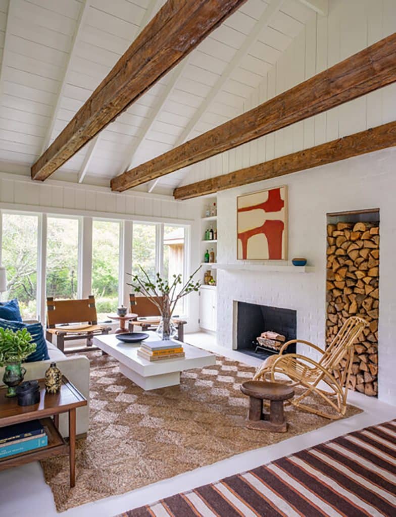 Boston interior designer Nina Farmer Martha's Vineyard bungalow house living room