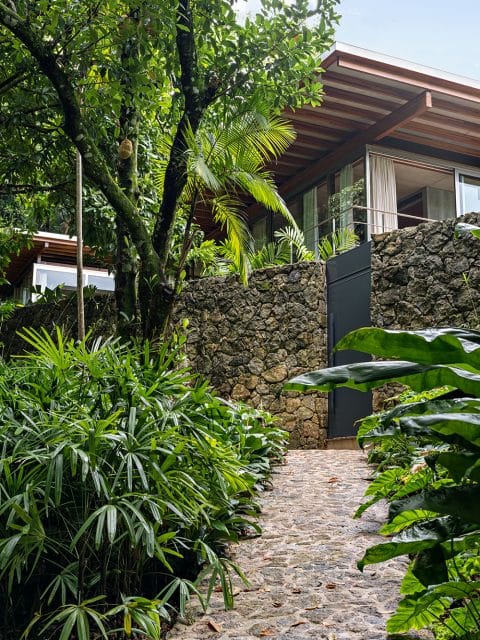 Andre Mellone Studio Mellone Brazilian Beach Jungle House exterior
