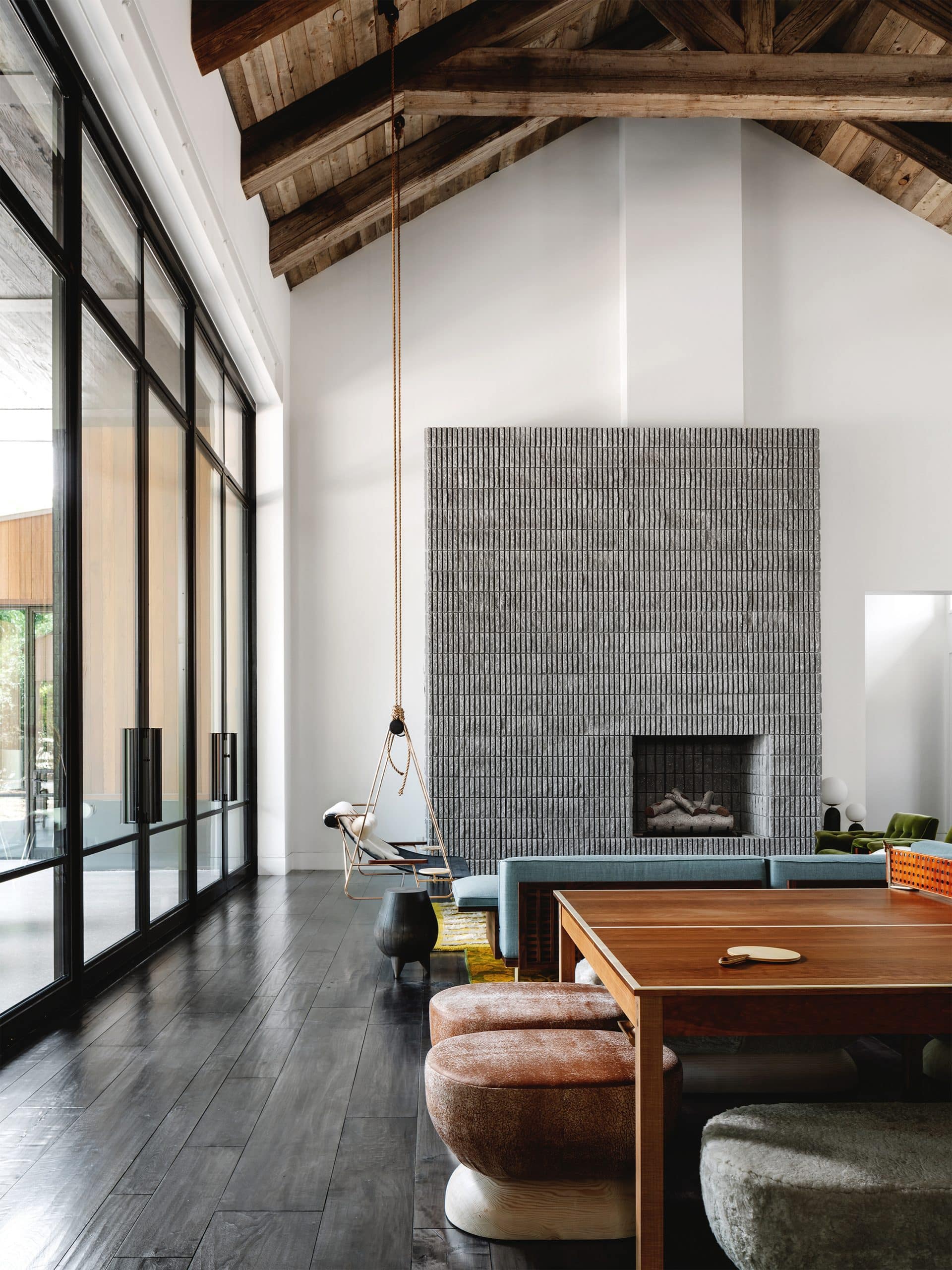 Tour a Sleek Austin House Where Everything in Sight Is a Work of Art -  1stDibs Introspective