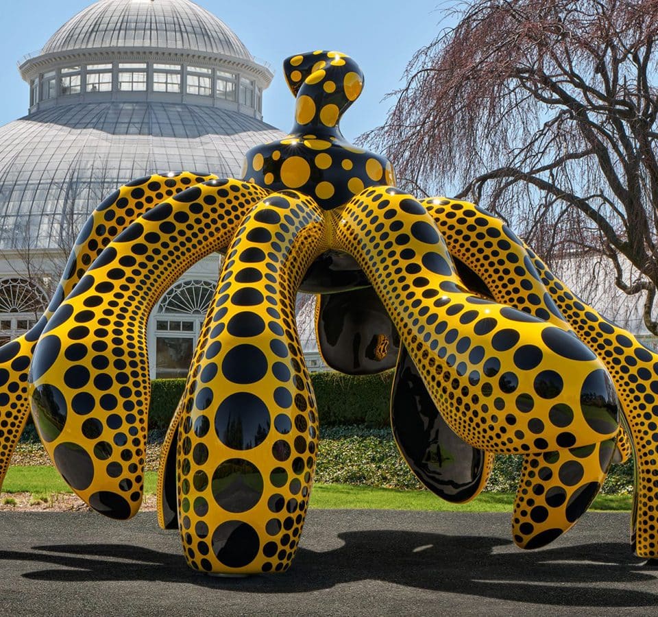 From Yayoi Kusama’s New Show to Your Veggie Garden, Outdoor Sculpture Wows