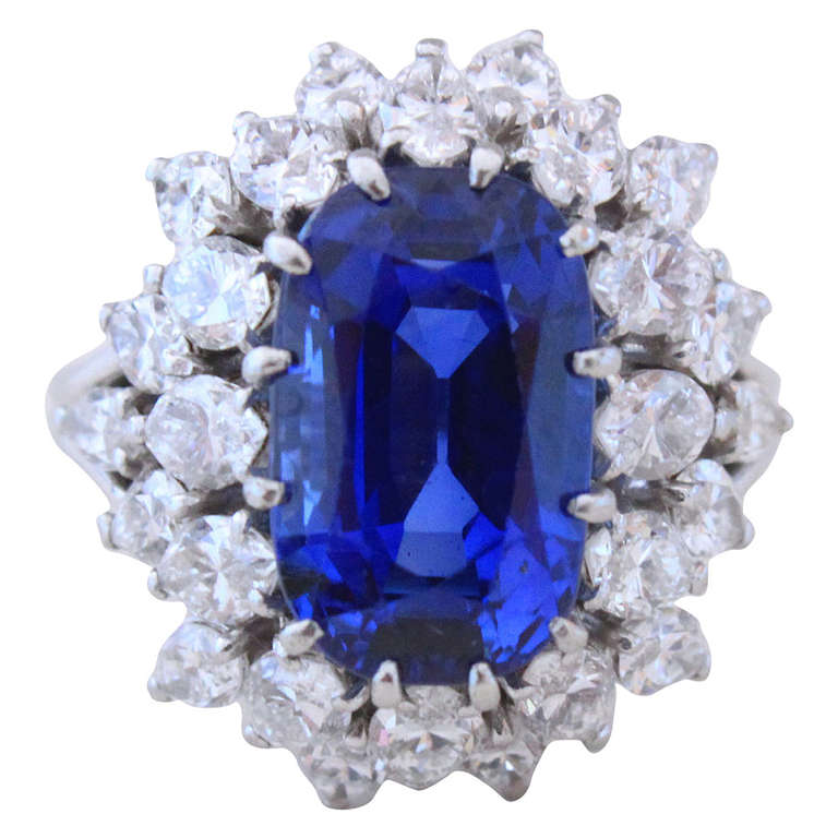 BOUCHERON BURMA SAPPHIRE AND DIAMOND RING