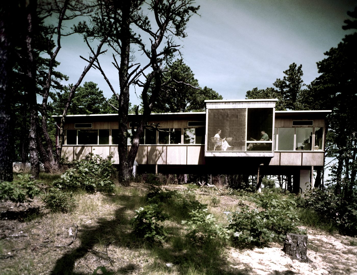 Exterior shot of Marcel Breuer with his wife, Connie at their cottage in Cape Cod