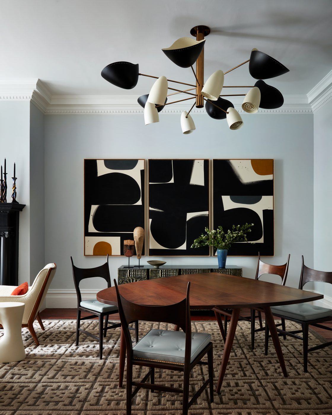 In This Manhattan Townhouse, Mike Rupp Started from the Bottom and Kept ...