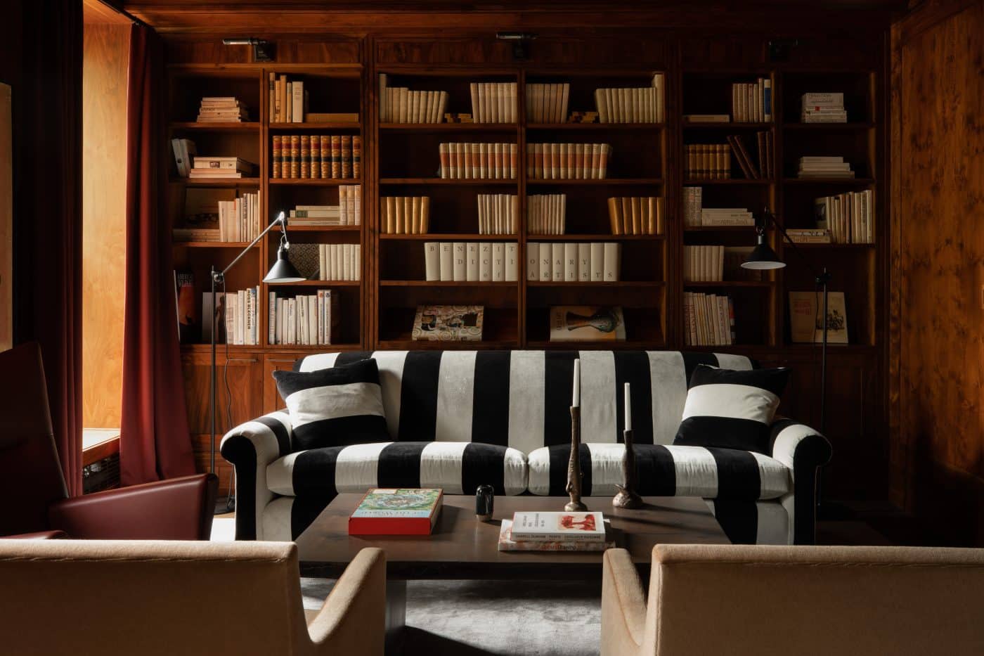 Living room designed by ASHE LEANDRO