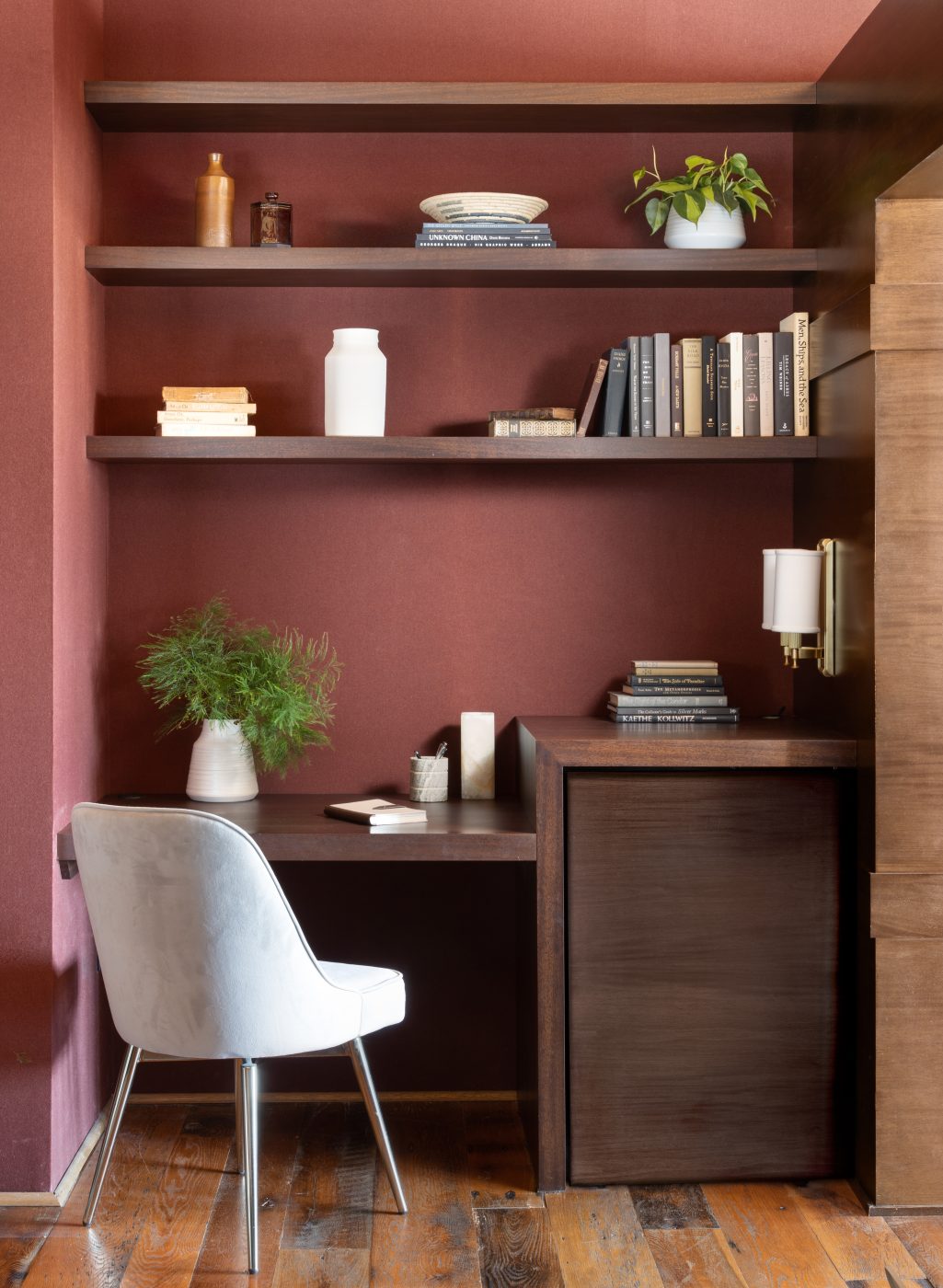 Office nook designed by Laura Hodges