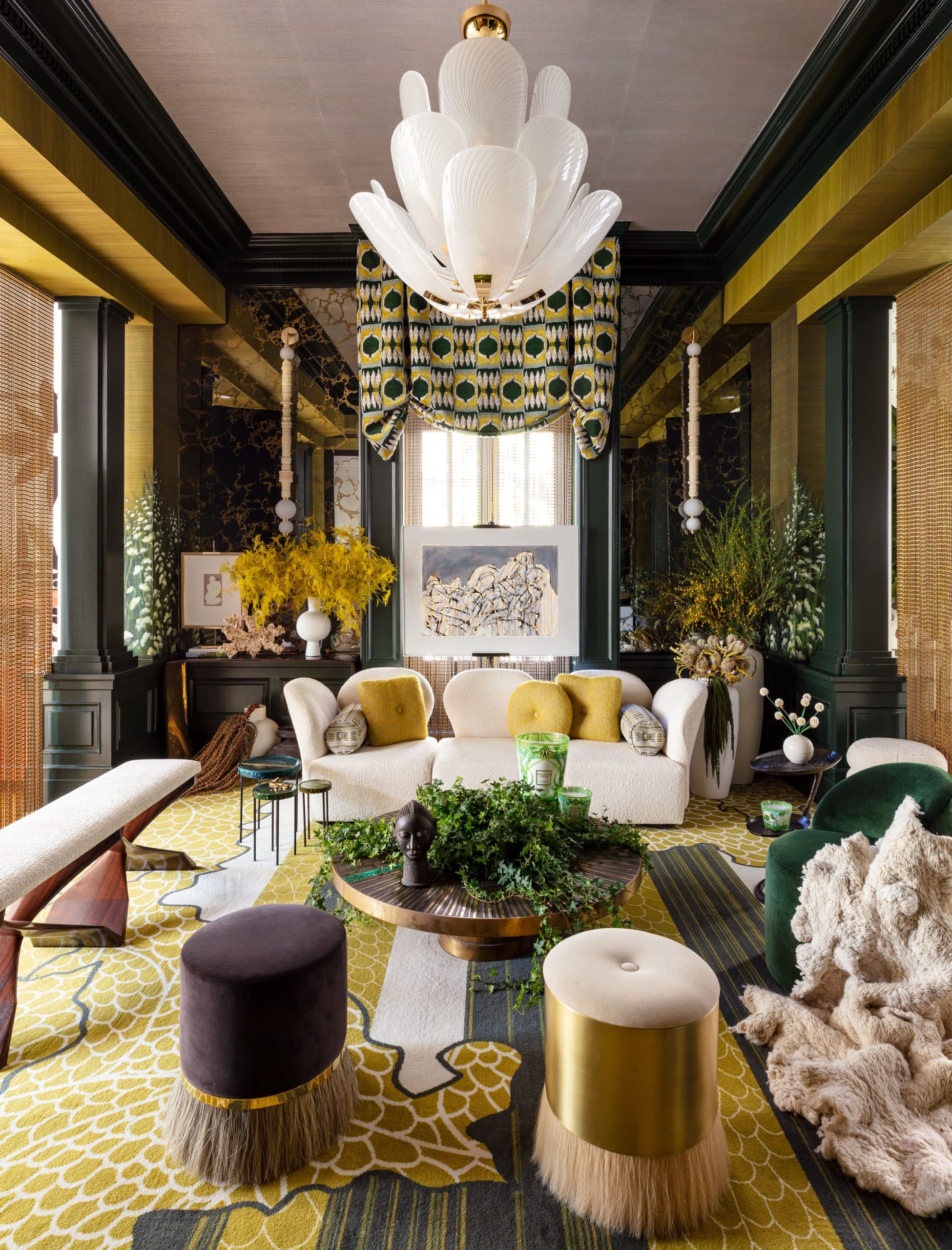 Kyle Richards' Louis Vuitton Coffee Table Book  Coffee table, Big coffee  table, Living dining room