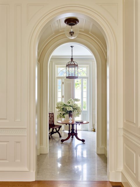 Step inside 19 of Peter Pennoyer's Classically Inspired Homes - 1stDibs ...