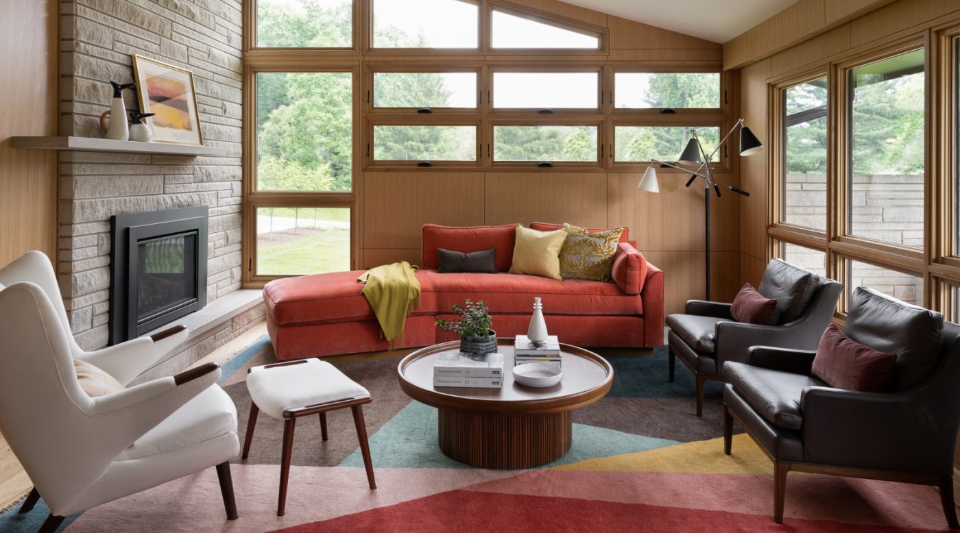 The living room of a mid-century-modern home designed by Susan Yeley