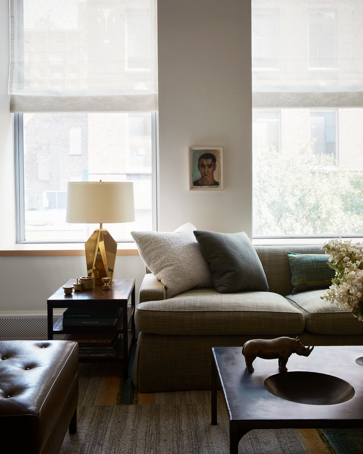 In Manhattan, Shawn Henderson Helps a Longtime Friend Redesign His Home ...