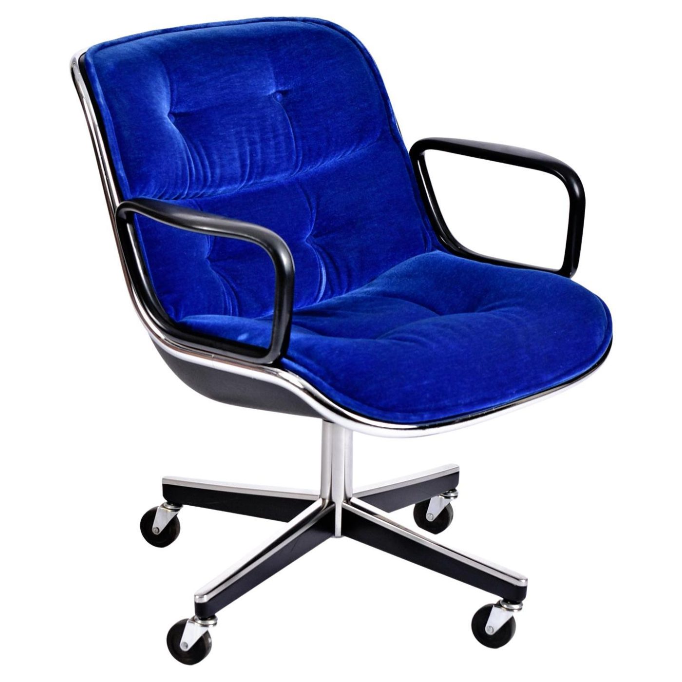 A royal-blue Charles Pollock for Knoll Executive chair, offered by Furnish Me Vintage