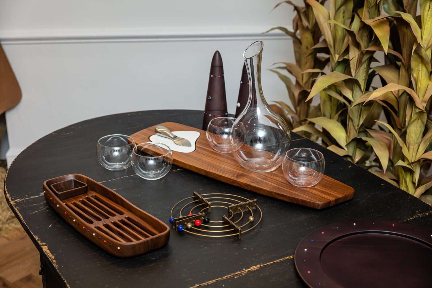 Tabletop pieces from SoShiro's Pok collection