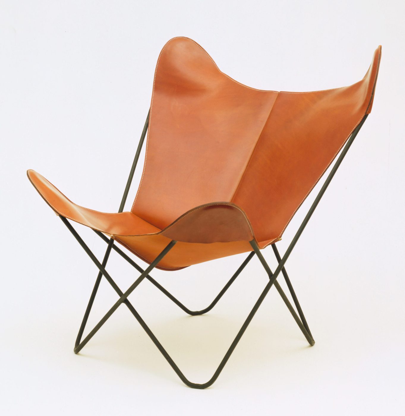 A 1938 B.K.F. chair, created by Spaniard Antonio Bonet and Argentines Juan Kurchan and Jorge Ferrari-Hardoy