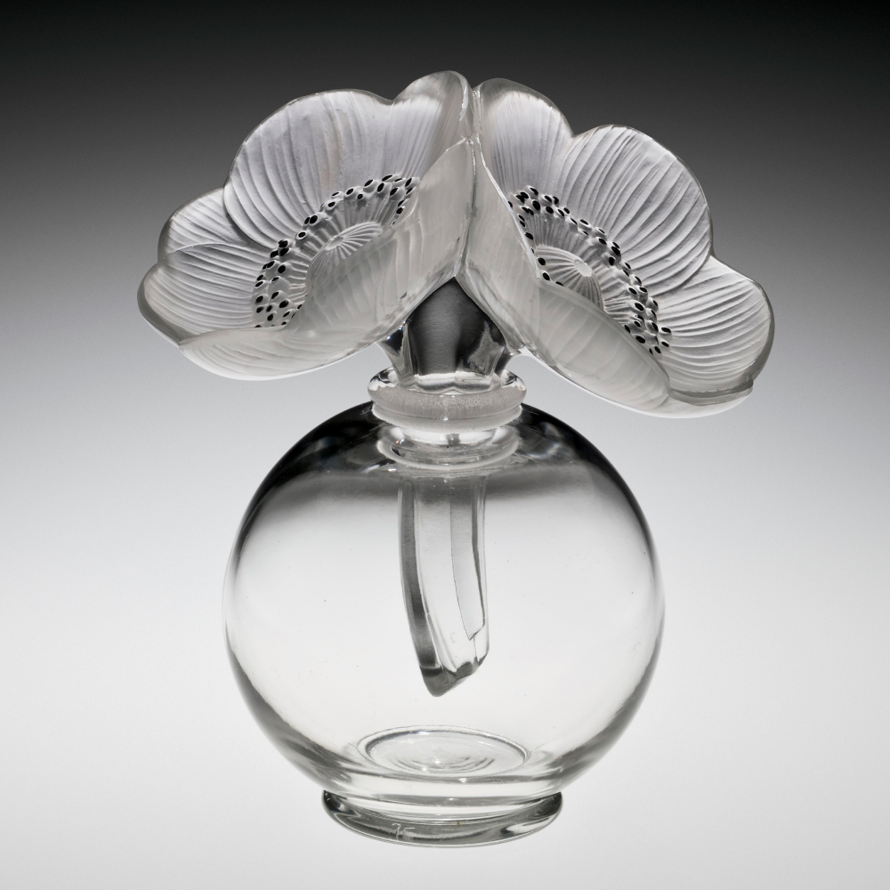 René Lalique's Deux Anémones perfume flask