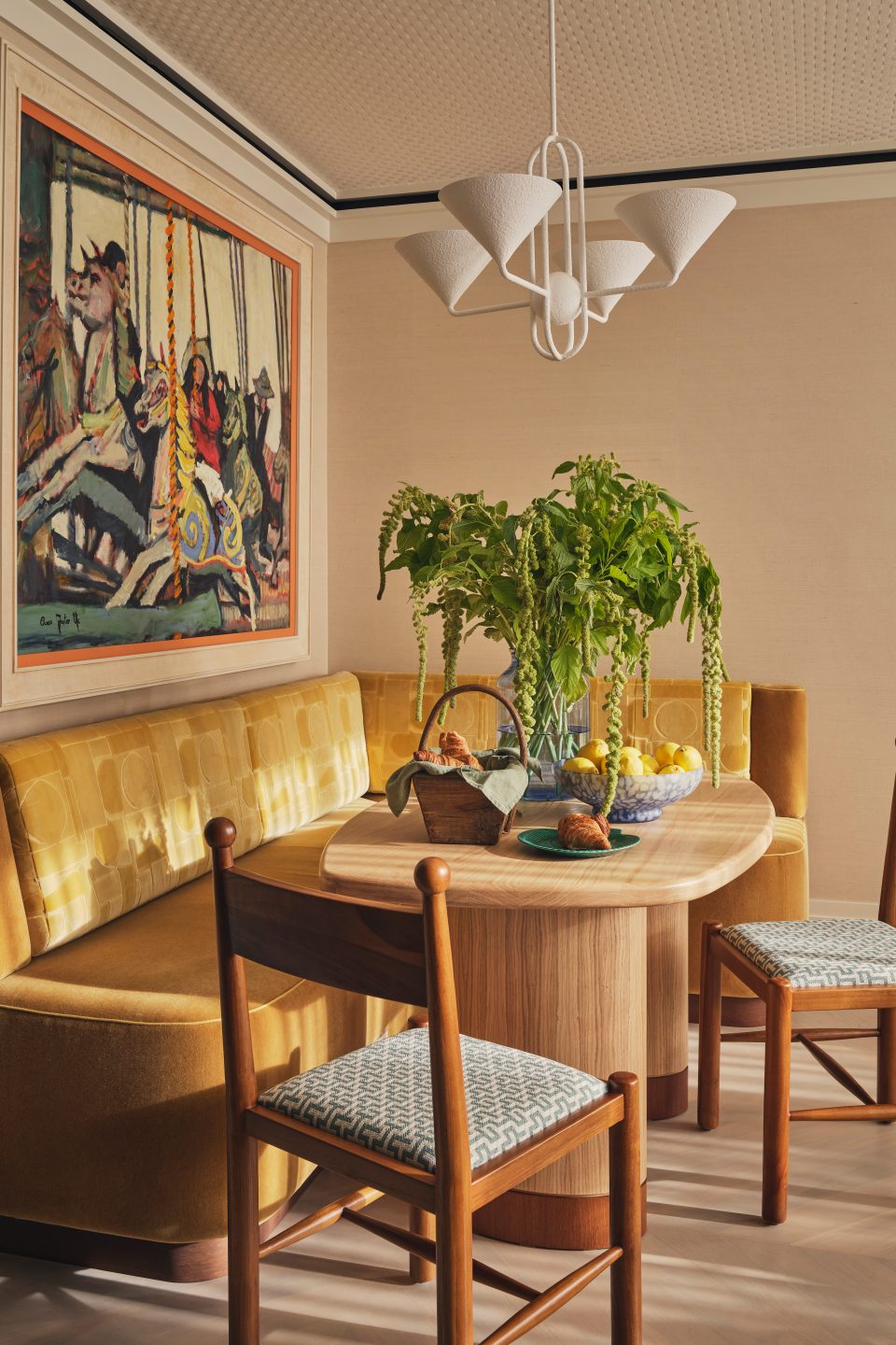 Charu Gandhi Designed This London Flat with Elegance and Comfort in Mind
