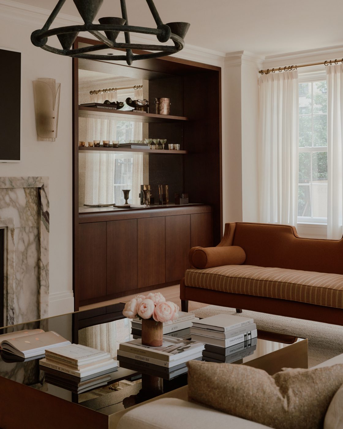 Living room of maisonette on Park Avenue Manhattan Upper East Side decorated by Beaudry Collier Designs 