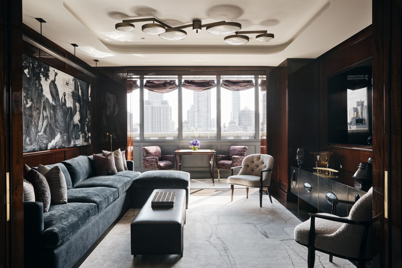 Family room of Manhattan pied-a-terre designed by Pembrooke & Ives designers Andrew Sheinman and Stephanie Sarkies-Schabot 