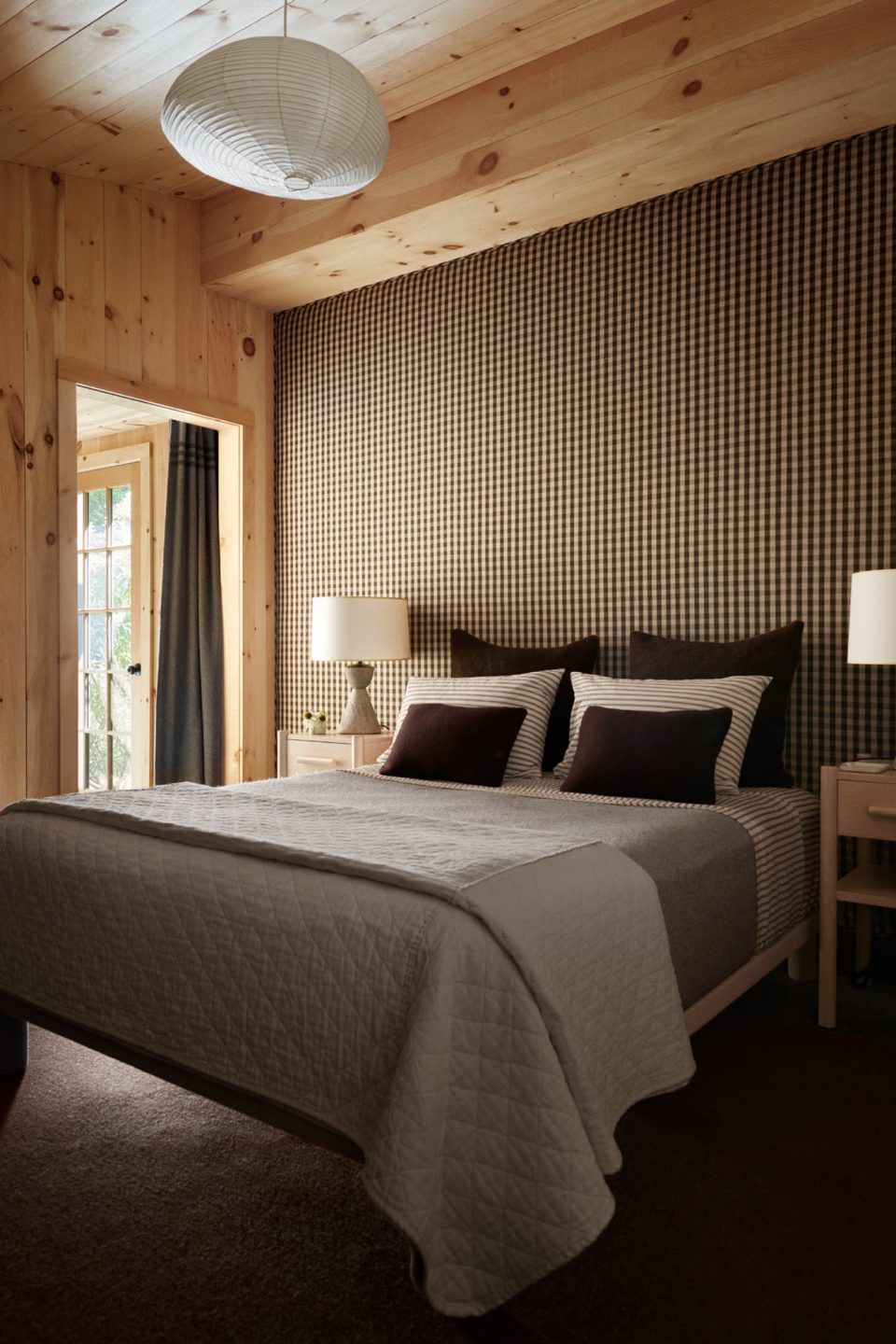 Inside Shawn Henderson’s Elevated Hudson Valley Barn with a Stylish Suite and Gym