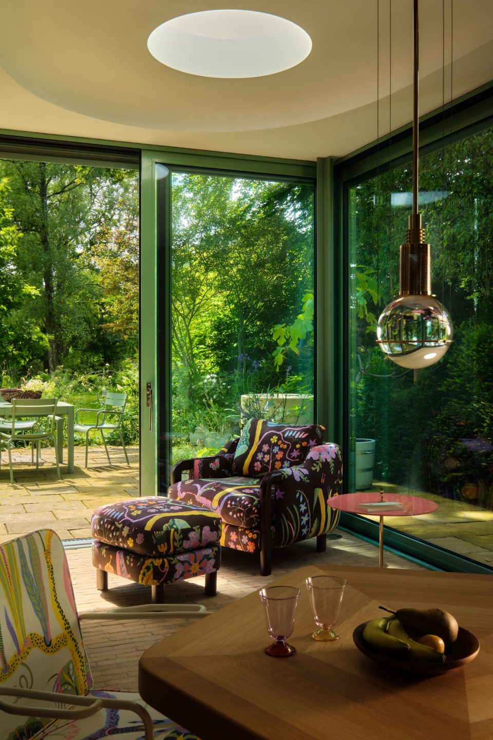 Gisbert Pöppler’s Geometric Designs Enliven This Colorful German Villa