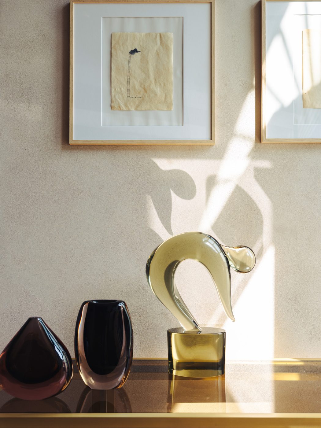Black Sommerso Murano Vases by Flavio Poli for Cenedese and a 1960s Murano-glass figurative sculpture by Loredano Rosin at the Italian Collector, the Florence Italy shop of antiques dealer Bec Astley Clarke