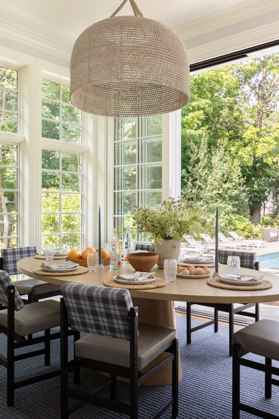 Breakfast nook of Glencoe Illinois home redesigner by interior designer Andrea Goldman 