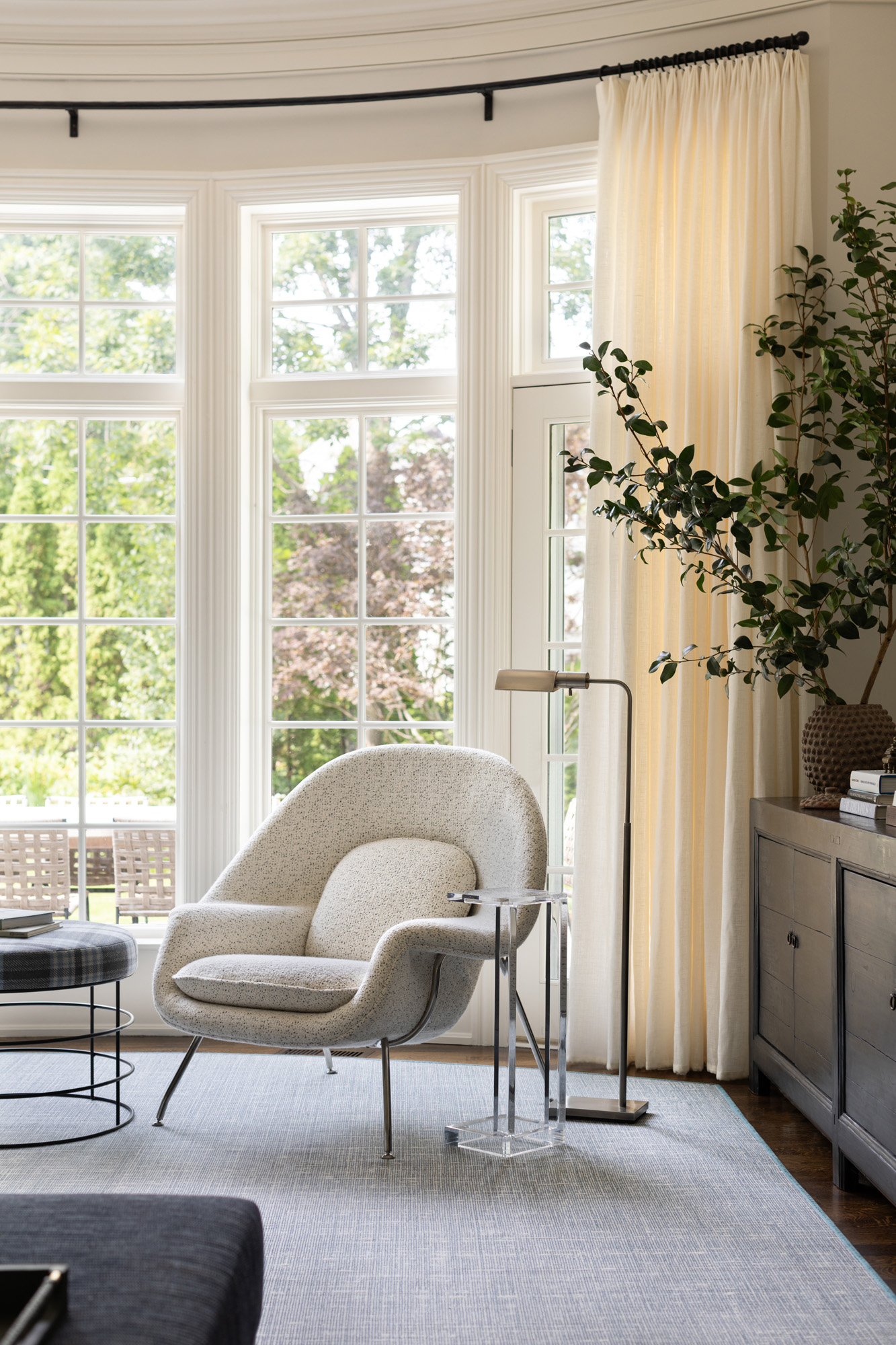 Family room of Glencoe Illinois home redesigner by interior designer Andrea Goldman 