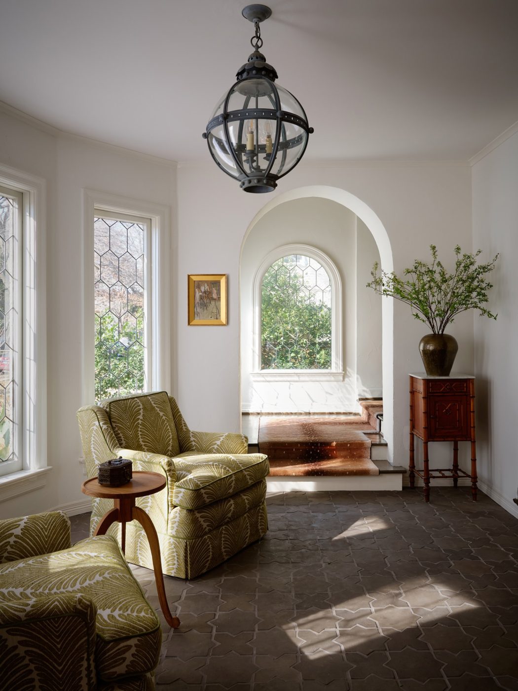 Entry of a Spanish Colonial house in Highland PArk Village Dallas designed by Dafna Kikuchi of Daf&Co