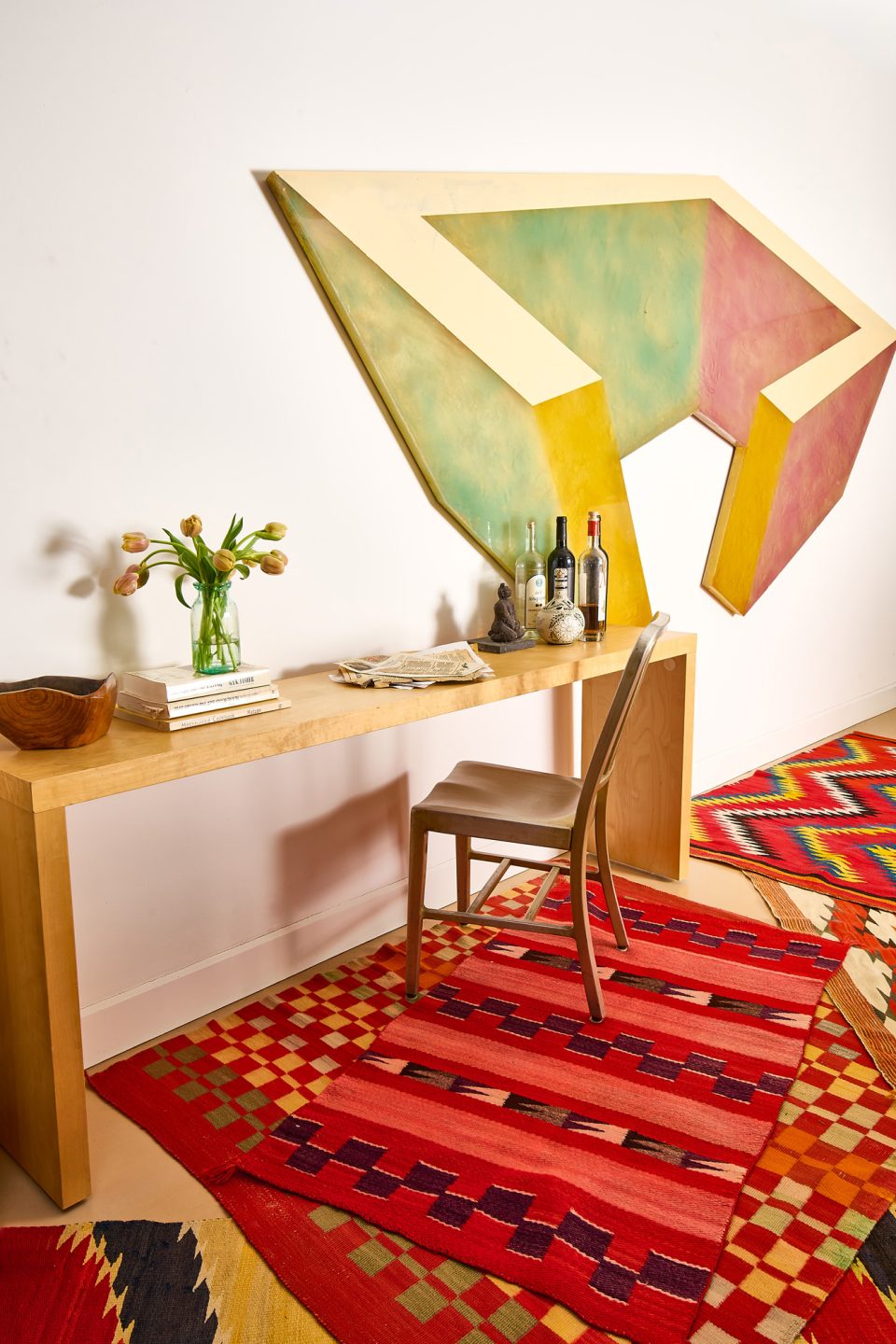 Artist Frank Stella Quietly Collected an Array of Navajo Textiles — and Now They’re on 1stDibs
