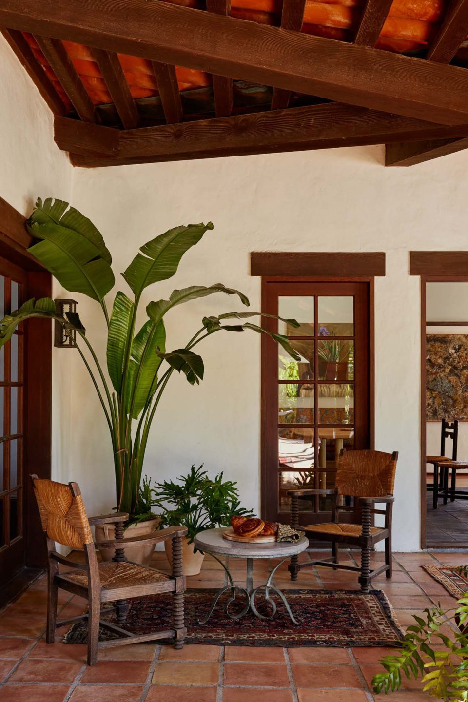 In Malibu, Martha Mulholland Reimagines a Most Impressive Mediterranean Compound